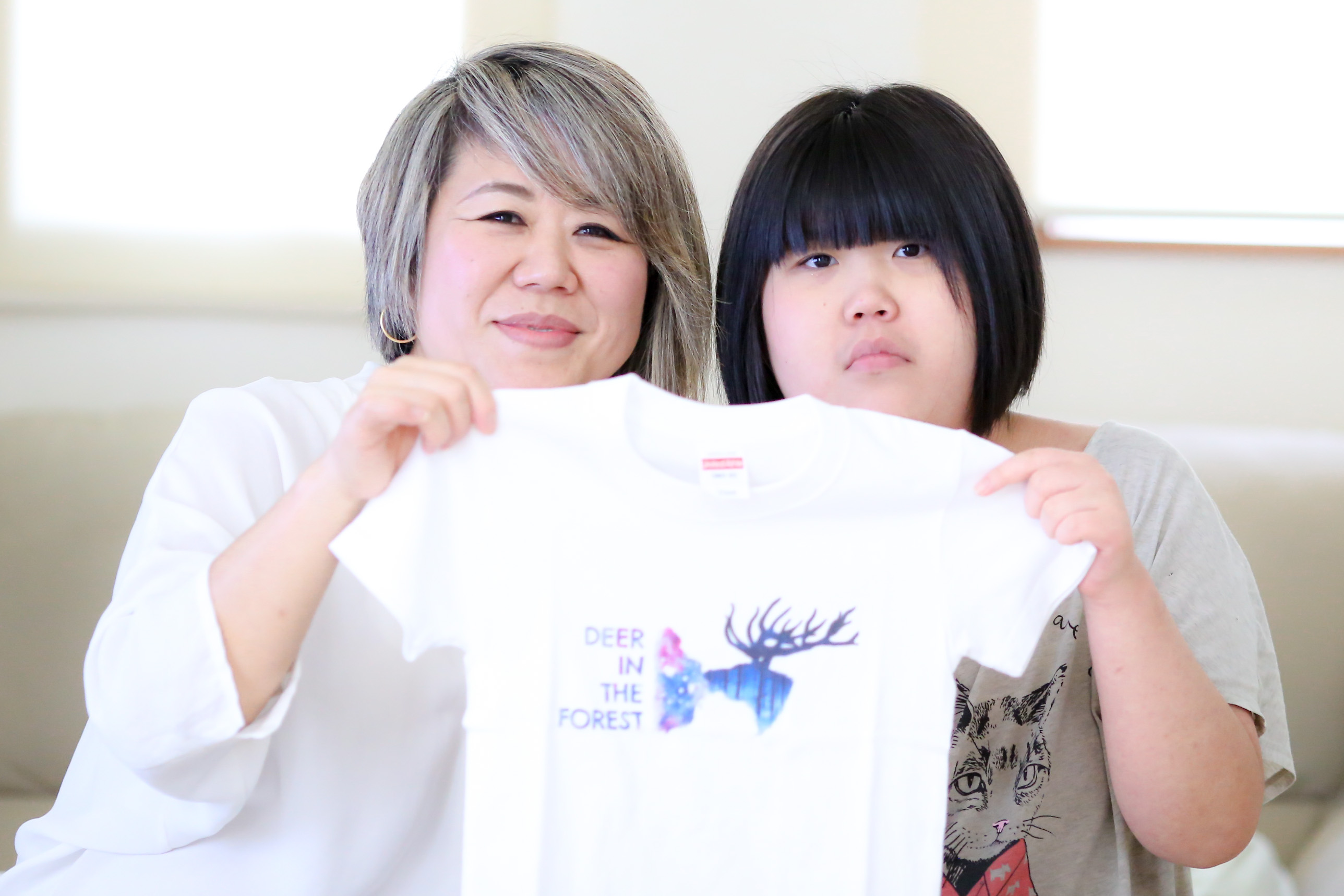 吉崎莉菜ちゃん（RINA）の絵がTシャツに